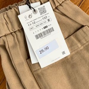 Tan Pleated Pants very comfy and stylish